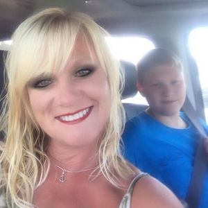 Meet your Posher, Bobi